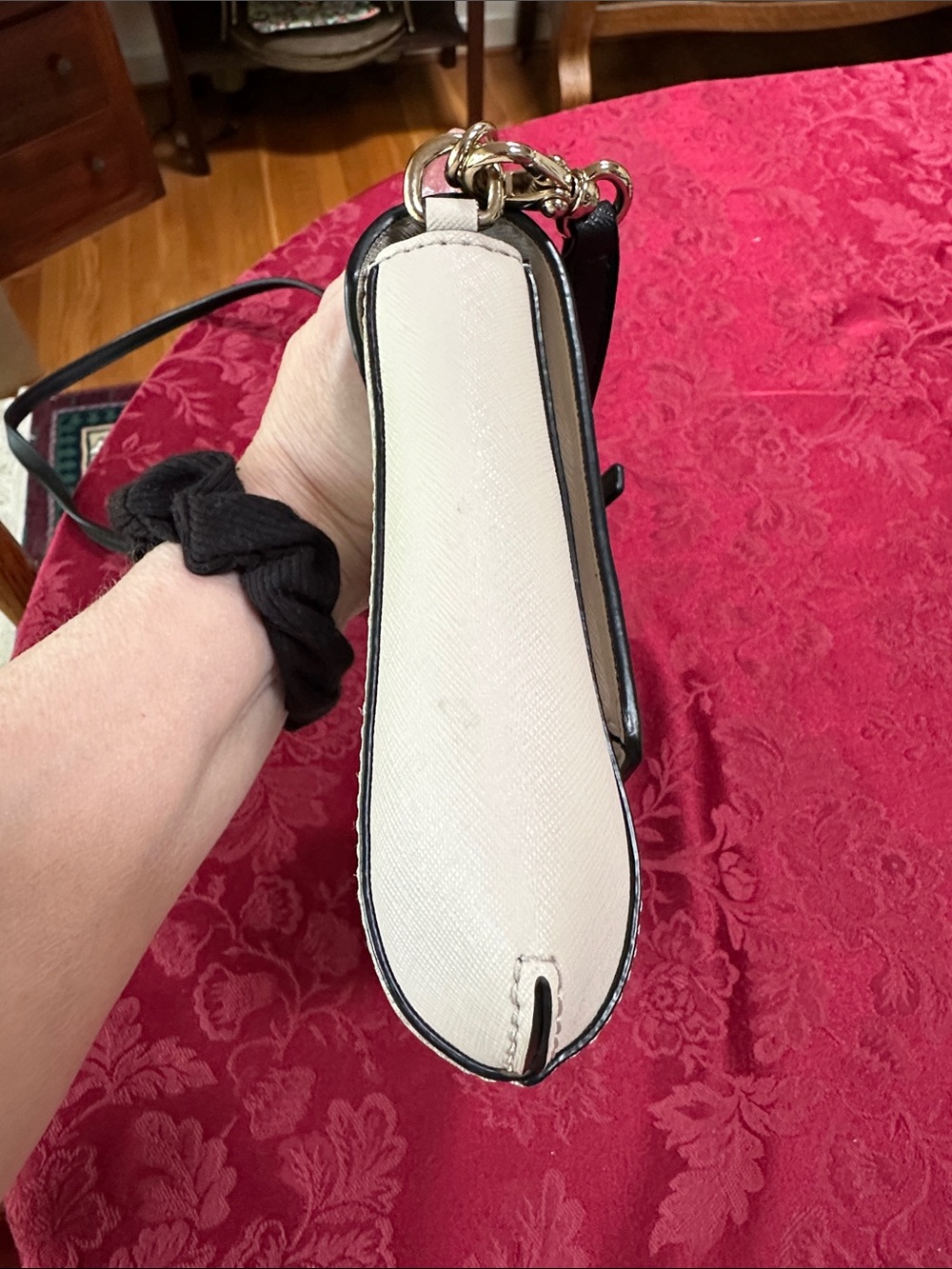 Kate Spade Black & Cream Leather Colorblock Crossbody Shoulder Clutch - Picture 5 of 6